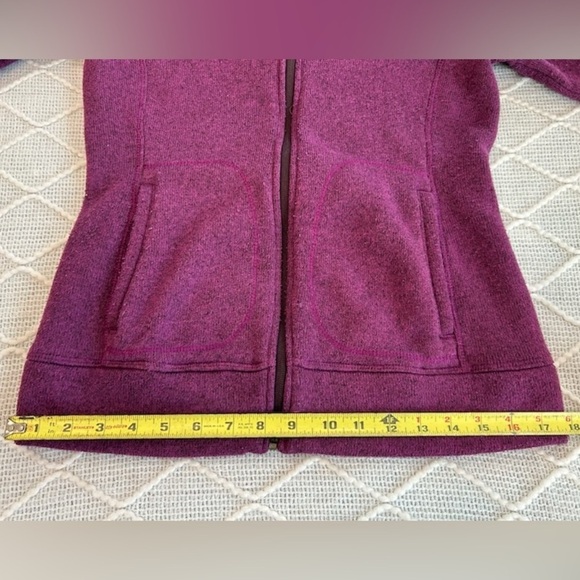 The North Face Women’s Zip Up Jacket. Purple, XS. - Picture 3 of 7